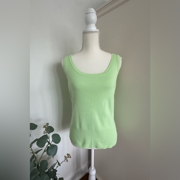 LOFT Tops - Ann Taylor Loft Sweater Shell Tank Size Large